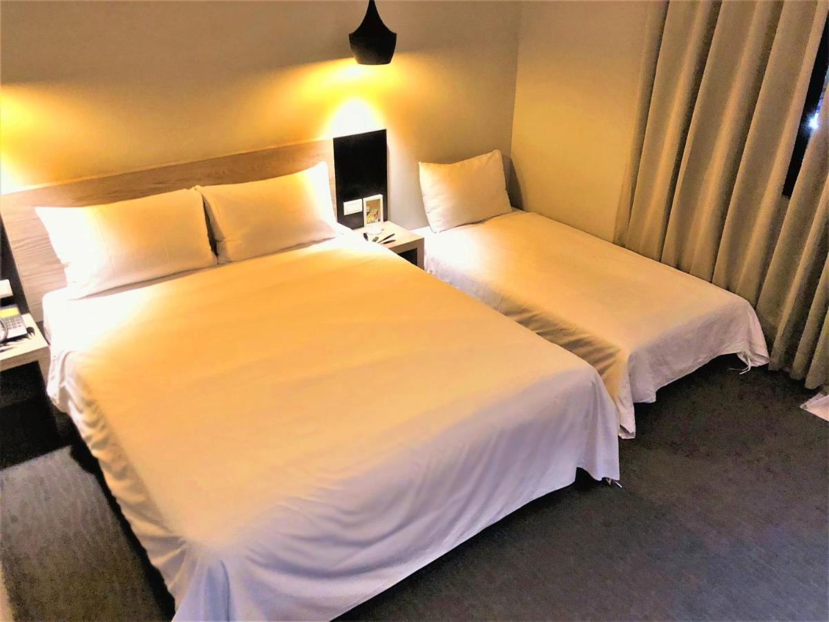 Kiwi Express Hotel - Jiuru Rd Cao Hùng Ngoại thất bức ảnh