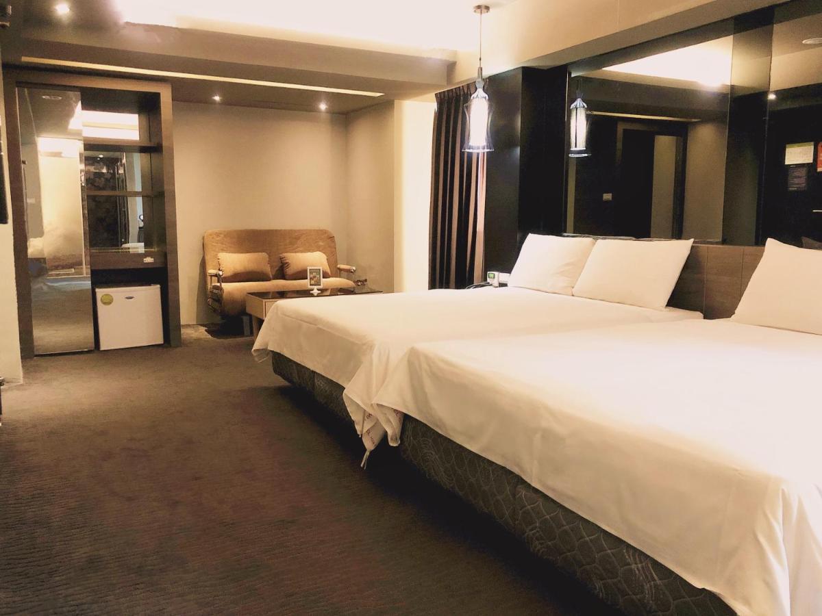 Kiwi Express Hotel - Jiuru Rd Cao Hùng Ngoại thất bức ảnh