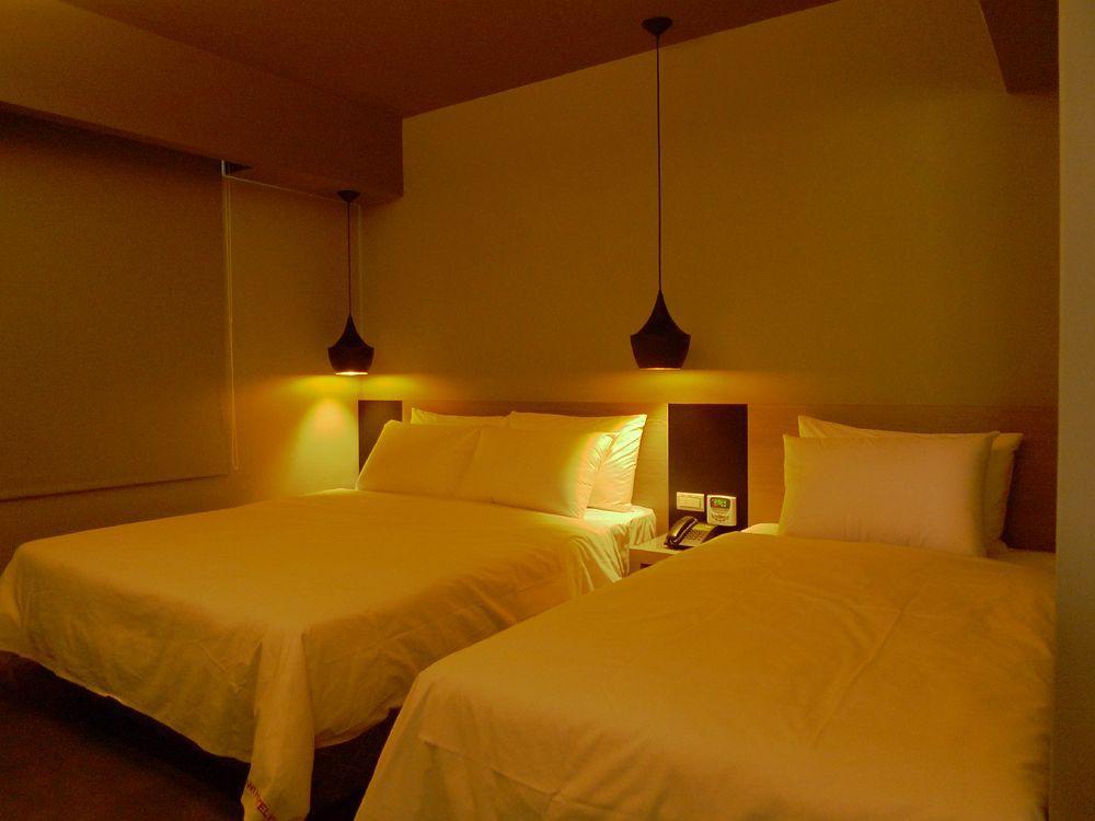 Kiwi Express Hotel - Jiuru Rd Cao Hùng Ngoại thất bức ảnh